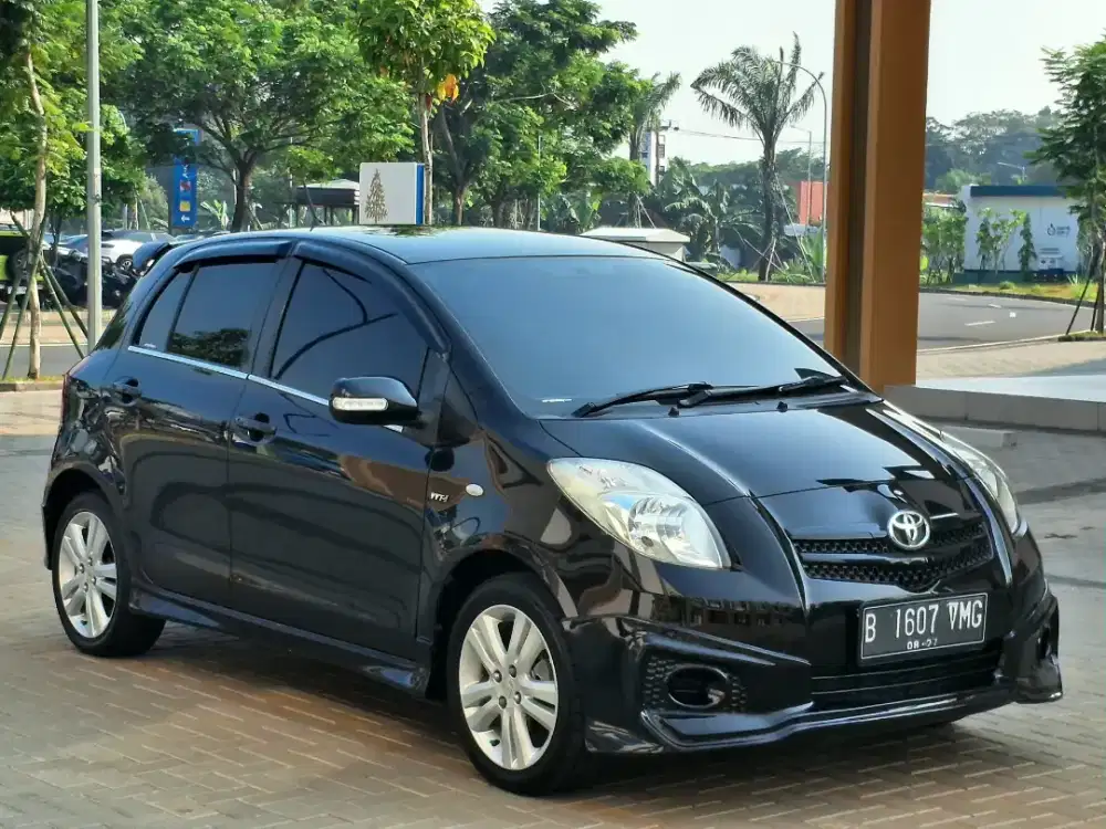 Toyota Yaris E 1.5 Automatic 2008