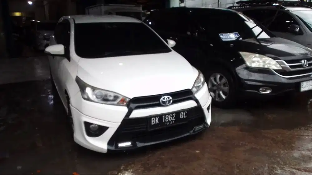 Jual TOYOTA YARIS 1,5 S tahun 2014 warna Putih