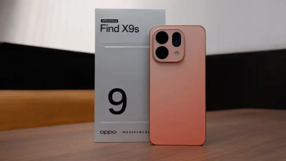 OPPO Find X9s RAM 12/256 GB Baru