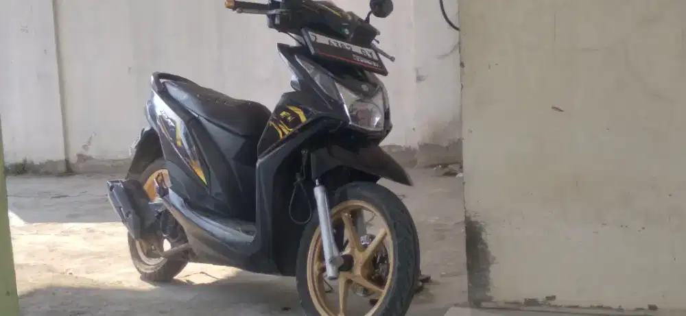 Honda beat 2014 plat z... by
