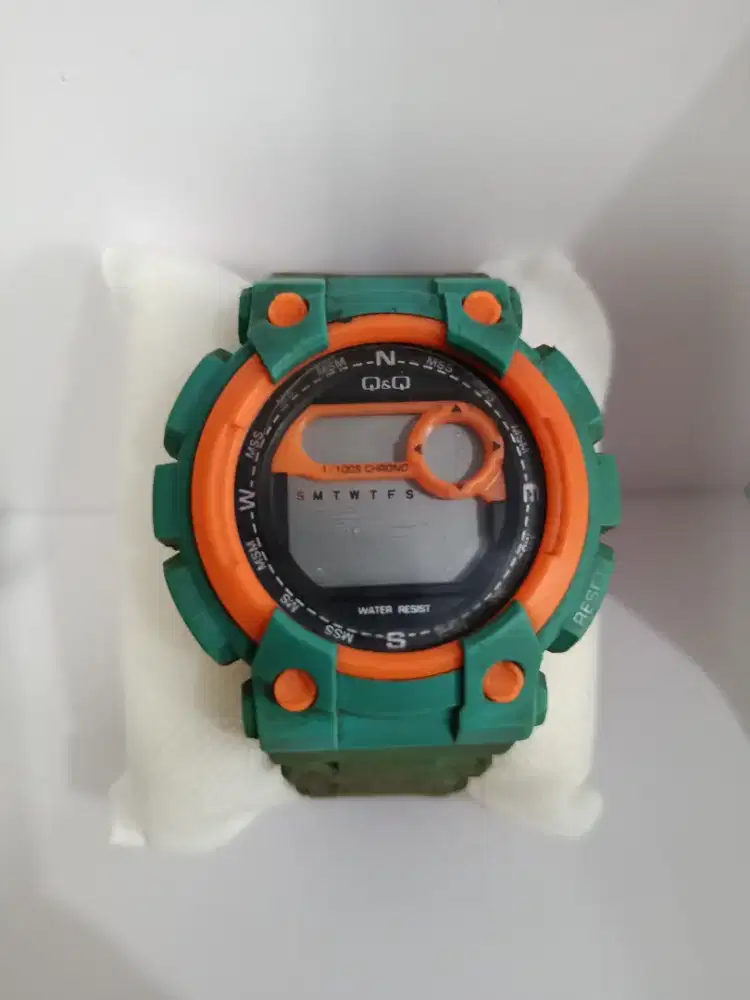 Jam tangan digital sport Q&Q