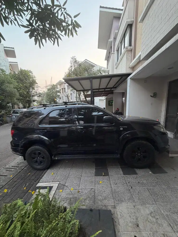 Toyota Fortuner 2008 Bensin
