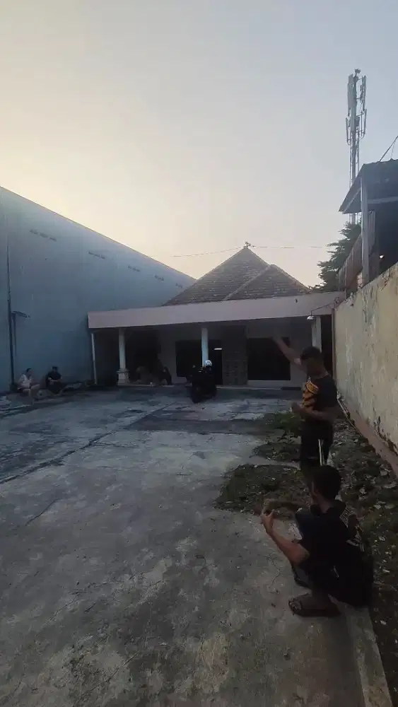 Dijual Rumah JL KARANGPILANG BARAT 57