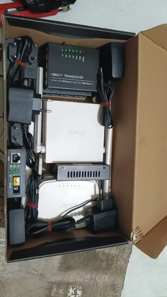 Router tp link dan mercyus