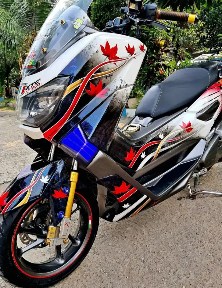 MISI MIN.. PUNYA NMAX OLD 2106 155 WARNA PUTIH SURAT² LENGKAP..
