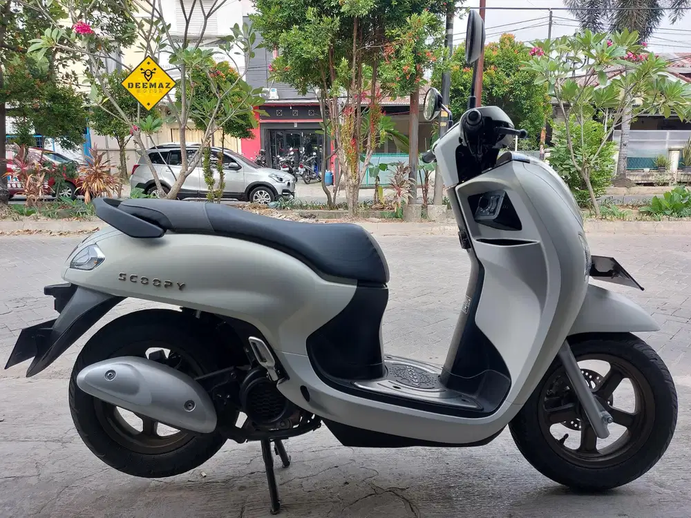 (DP 1 Jt)‼️ New Scoopy Prestige Keyless Putih 2025 Cash & Kredit