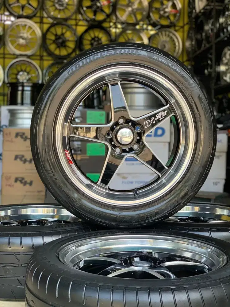 VELG SAMLONG ORI LENSO R18*8/9 H5*114,3 INNOVA.HRV,CRV.CIVIC.RUSH