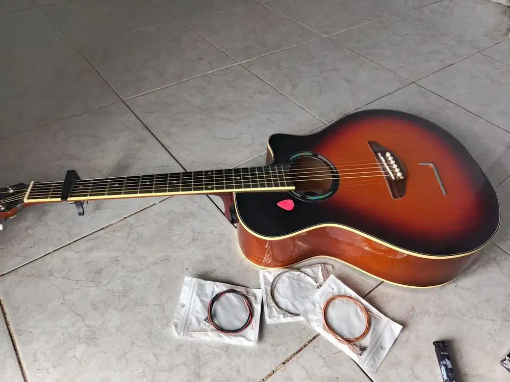 Gitar Yamaha APX 600 II