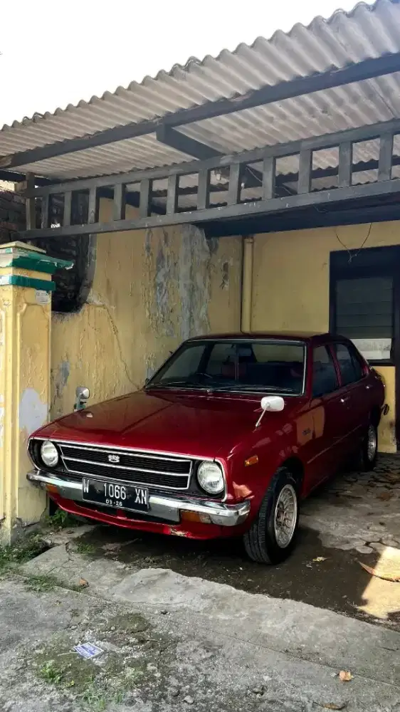 Toyota corolla ke30 / corolla bungkuk tahun 1977 siap pakai