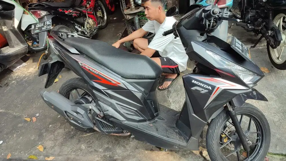 Jual Vario Led Old 2016 BU