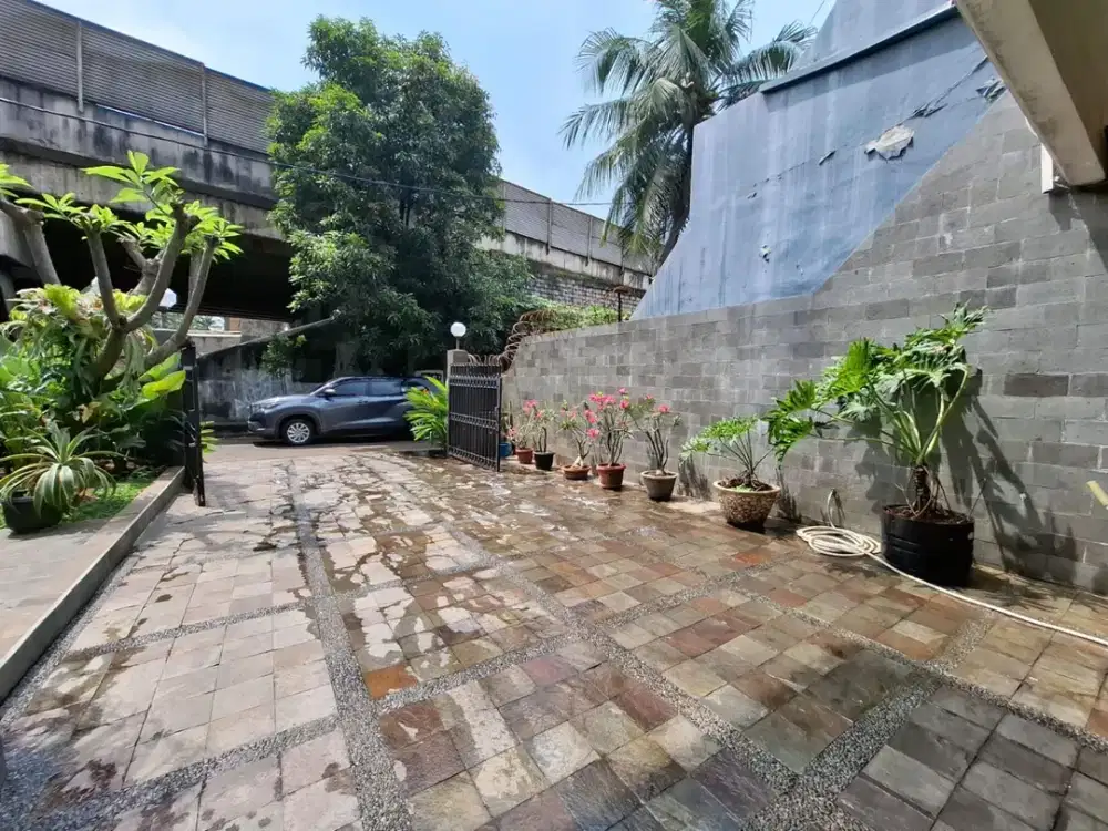 Dijual Rumah Bagus Siap Huni di Bintaro Paradise