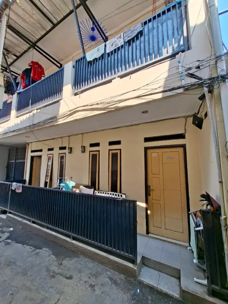 Dijual kontrakan 4 kamar lokasi strategis