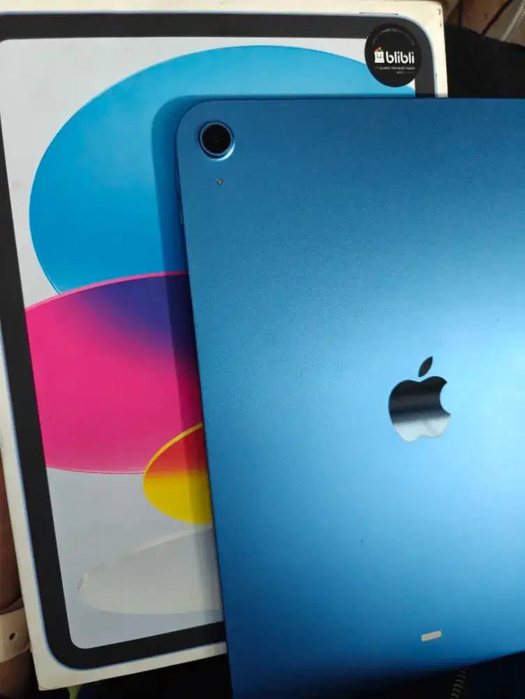 Bismillah Apple iPad gen 11 128 GB wrna biru iBox garansi panjang