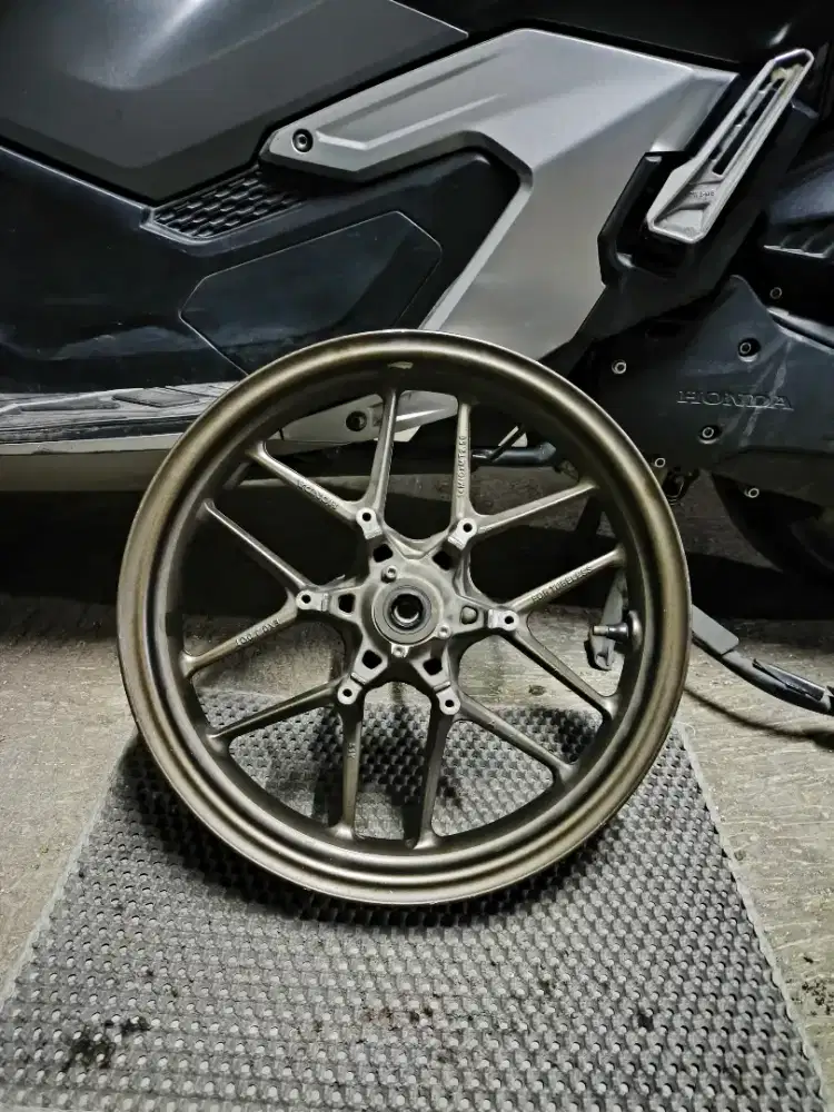 Velg ADV 160 bronze (ABS)