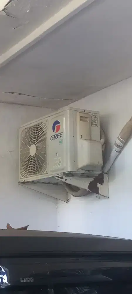 AC merk GREE dijual
