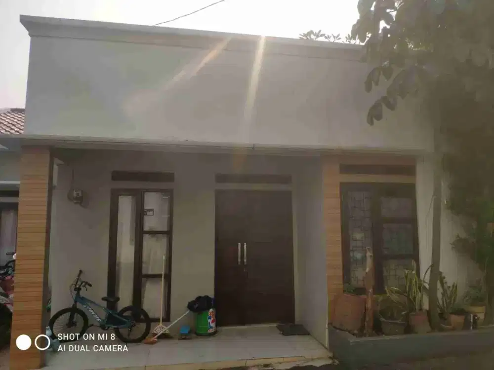 Dijual rumah dalam cluster
