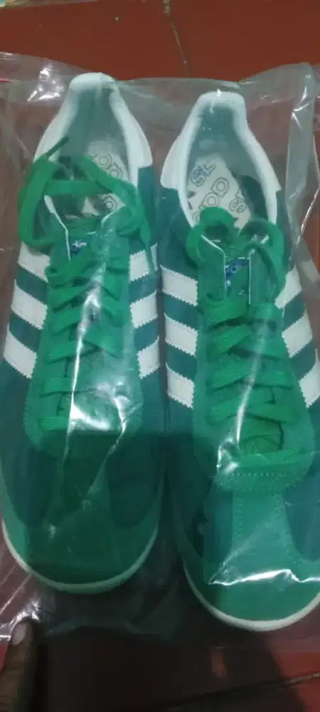 Sepatu Adidas type SL 72 second