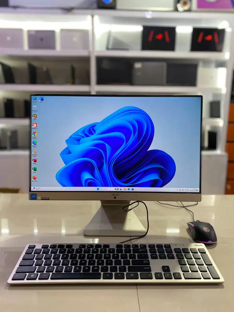 PC AIO ASUS V222GAR INTEL CELERON J4025 CPU RAM 4 GB SSD 256 GB INTEL