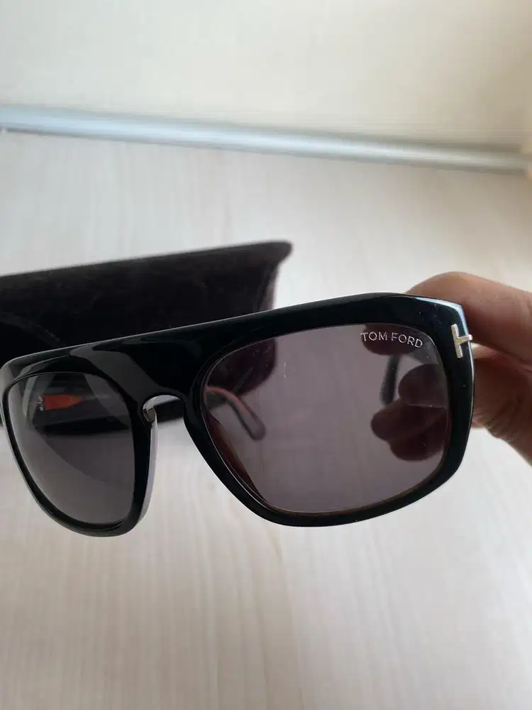 Kaca mata tom ford conrad original