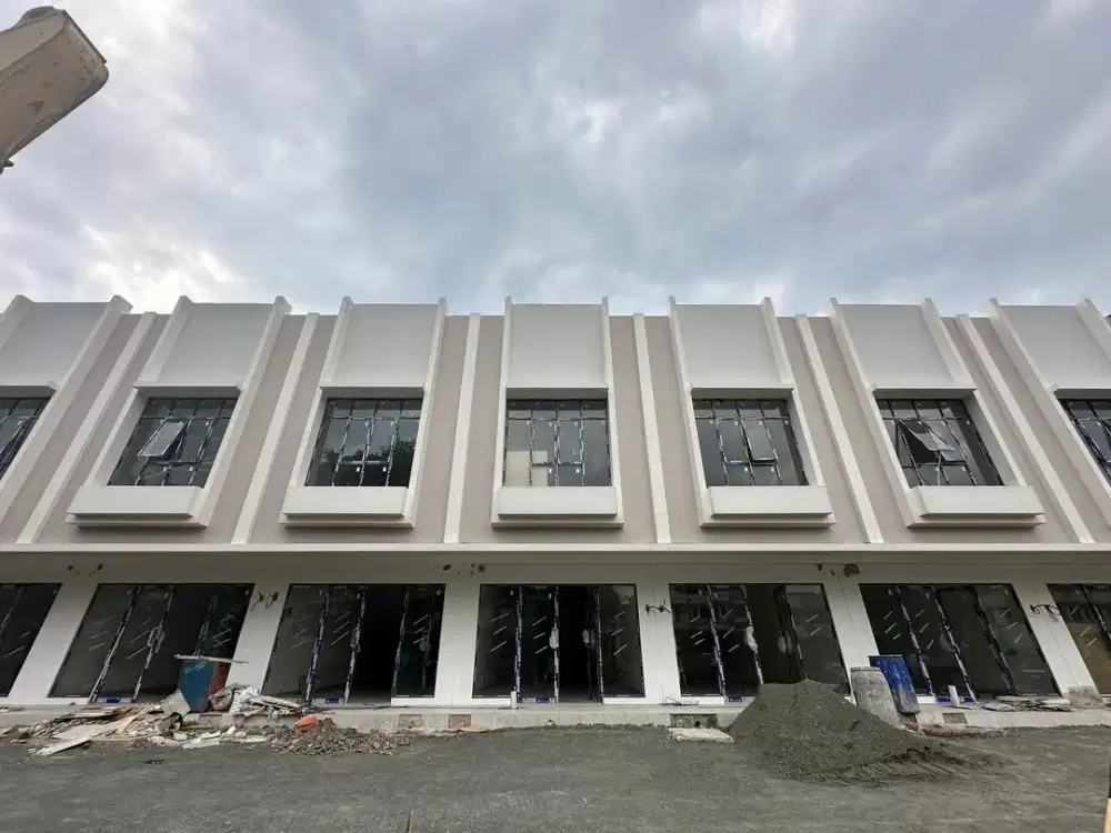 LOKASI BISNIS POTENSIAL! RUKO HADAP JALAN, NO PARKING GATE DI GADING SERPONG!