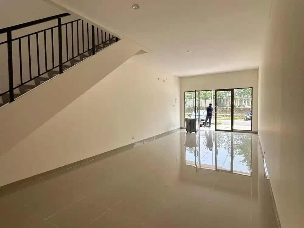 TANPA GATE! RUKO SIAP PAKAI 4,5x14 METER - LOKASI EMAS!