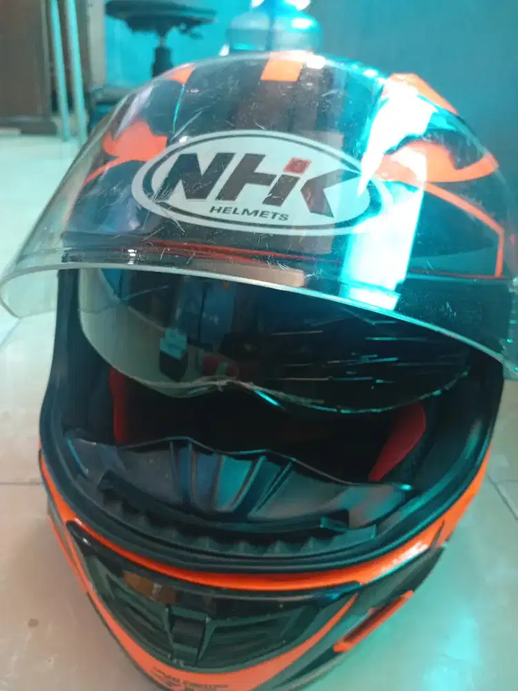 Helm NHK GP1000