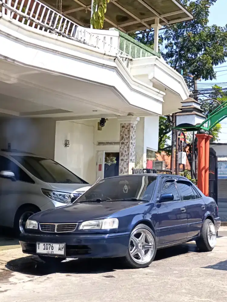 Toyota corolla allnew tahun 2000/tt boleh gan cash lebih bagus