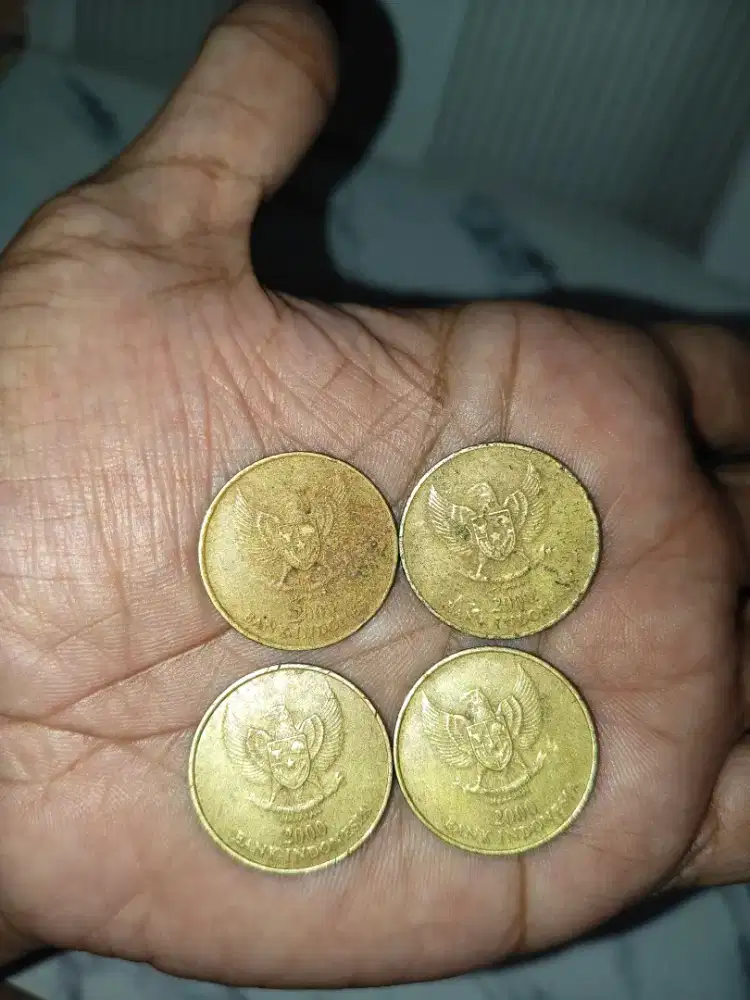 Uang koin 500 tahun 2000