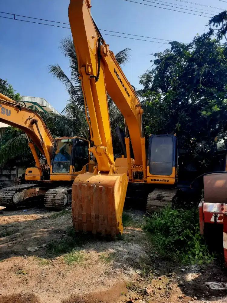 Dijual Excavator PC200-8 Siap Kerja!