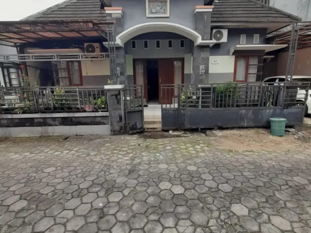 Rumah Disewakan Dalam Perum Furnish Lokasi Dekat JCM dan TVRI