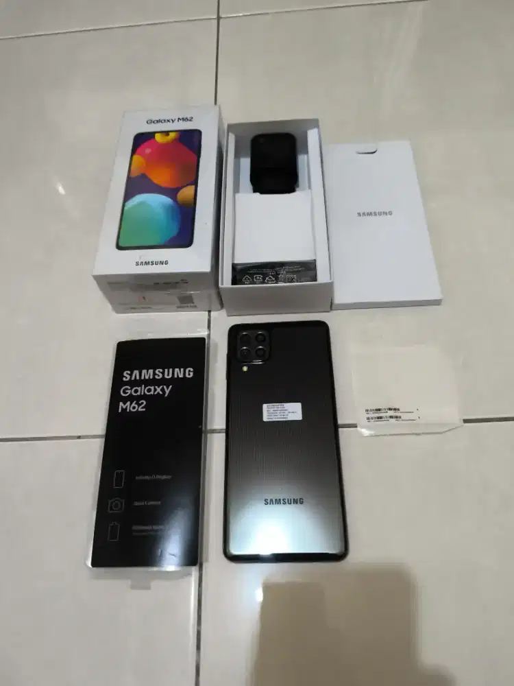 Samsung m62 8/256 black mulus sein