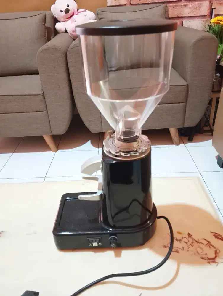 Coffee Grinder 018 / DS2120