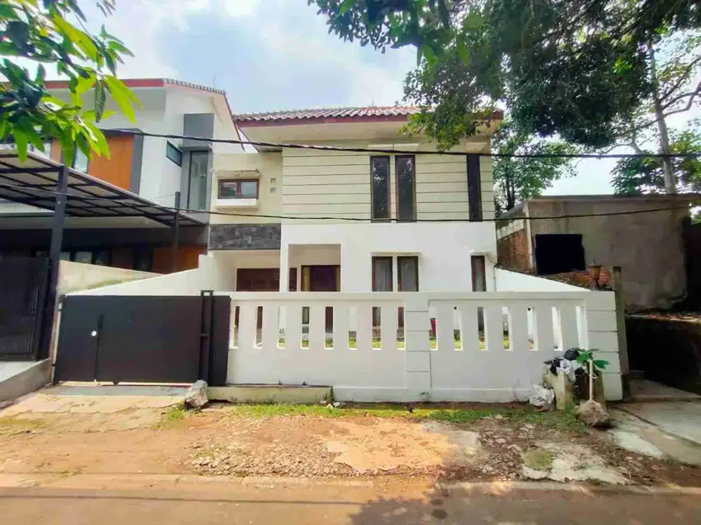 RUMAH LUAS 2 LANTAI DI ANGGREK LOKA BSD ,ARB125,