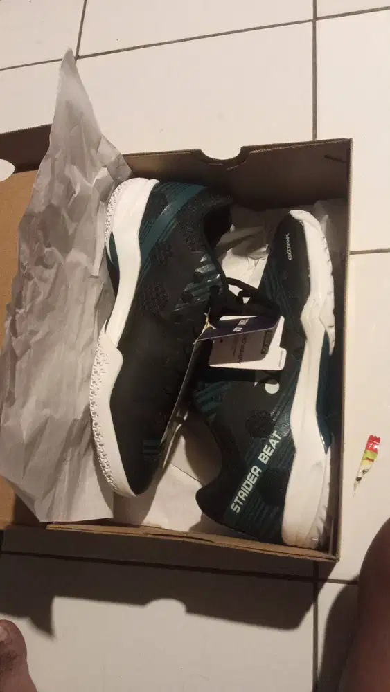 di jual sepatu badminton Yonex power Cushion stryder beat