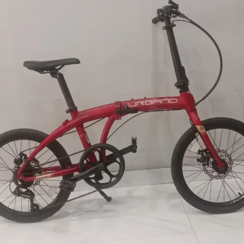Sepeda lipat polygon urbano