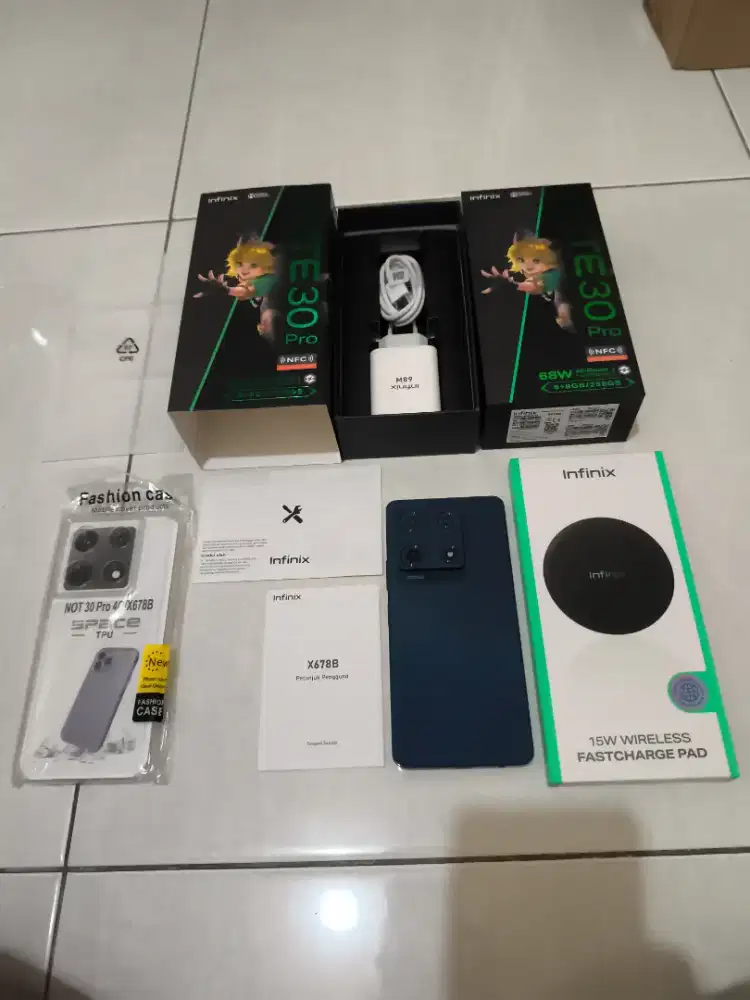 Infinix note 30 pro 8/256 magic black mulus free wireless