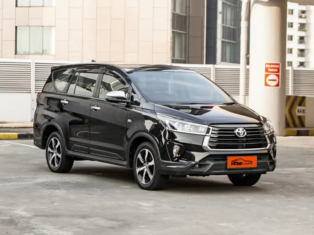 Toyota Kijang Innova Venturer 2.0 AT 2021