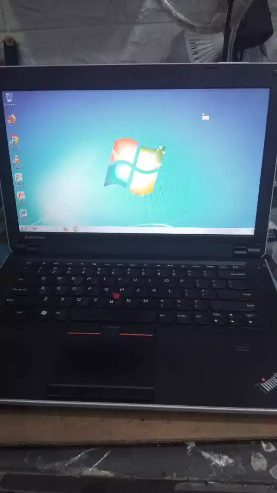 Bu jual lenovo edge edge3 i3 4gb/320gb