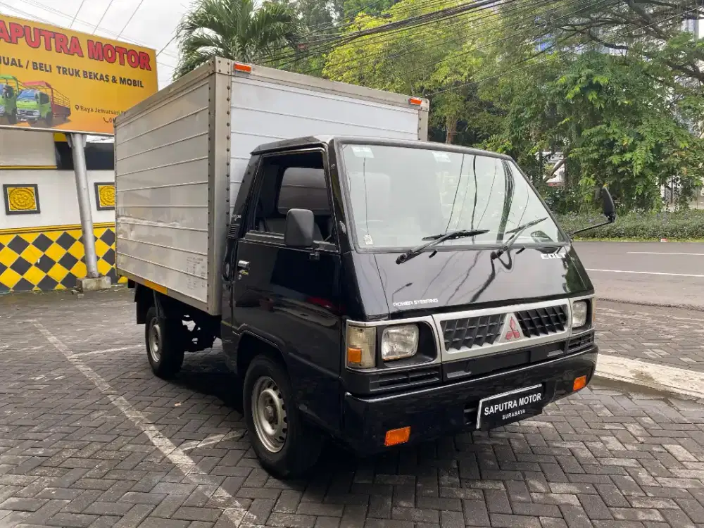 L300 Th2018 Box Jumbo Antik/Nopol L