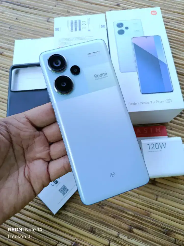 Redmi Note 13 Pro Plus 5G 12/512 Fullset
Kondisi 95% Mulus, No Minus