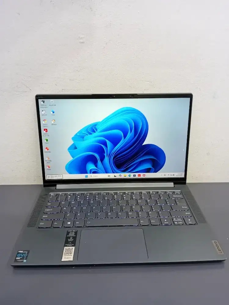Lenovo yoga slim 7 intel core i5 gen 11 ram 8gb ssd 512gb