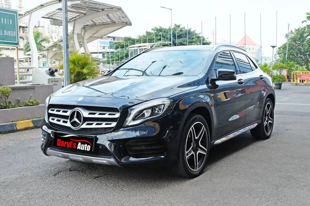 2017 Mercedes Benz GLA200 AMG Line Panoramic tdp 86jt