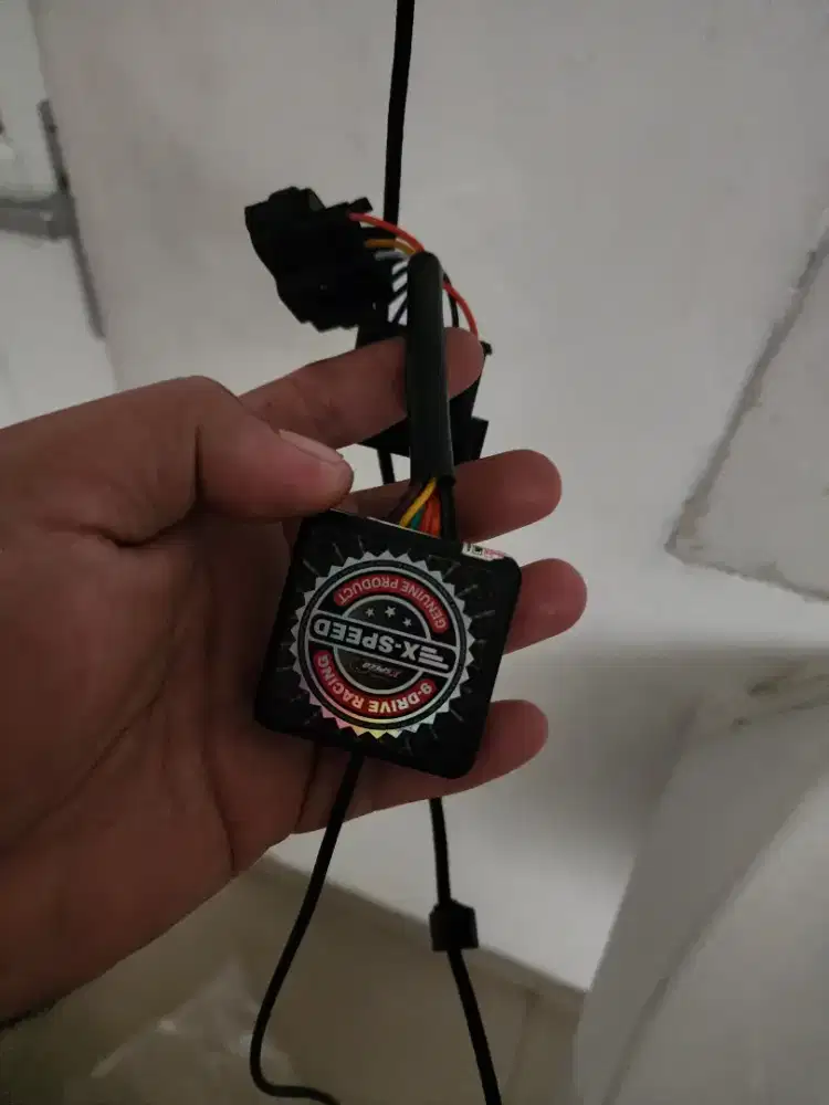 Throttle control tc toyota fortuner ecushop xspeed