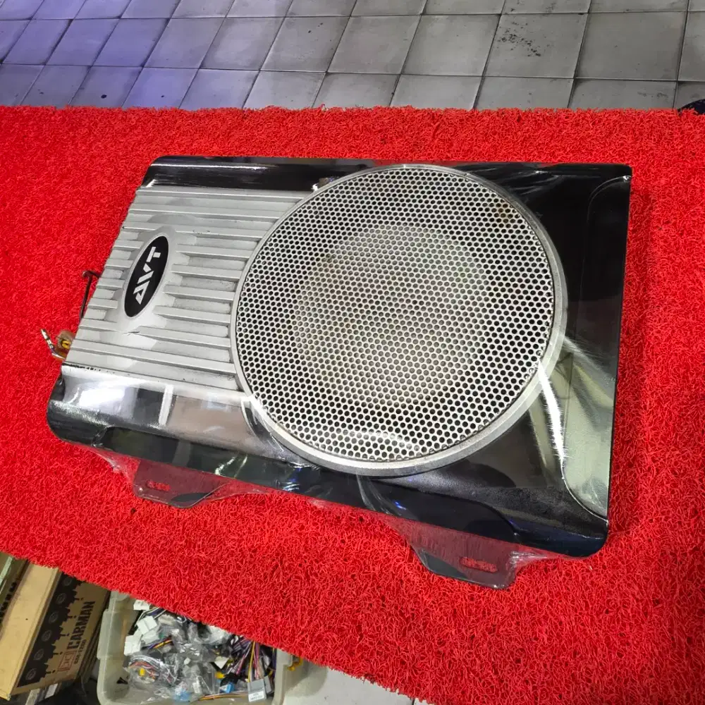 Subwoofer Kolong Aktif AVT ISW-90 Subwoofer Aktif AVT 8 in