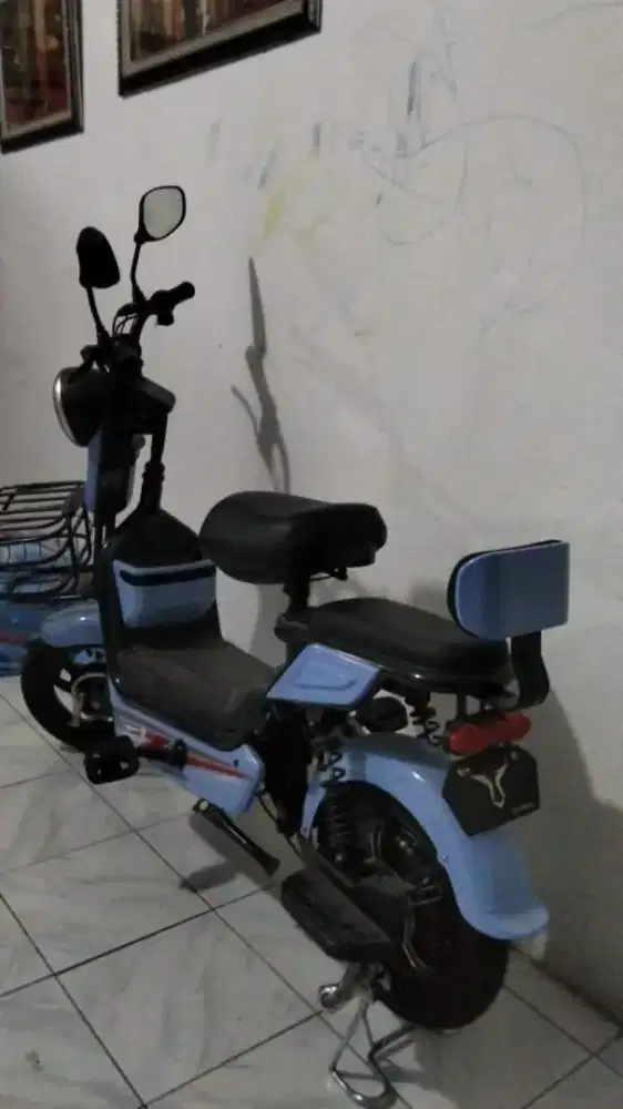 Sepeda listrik u winfly masih Gresss