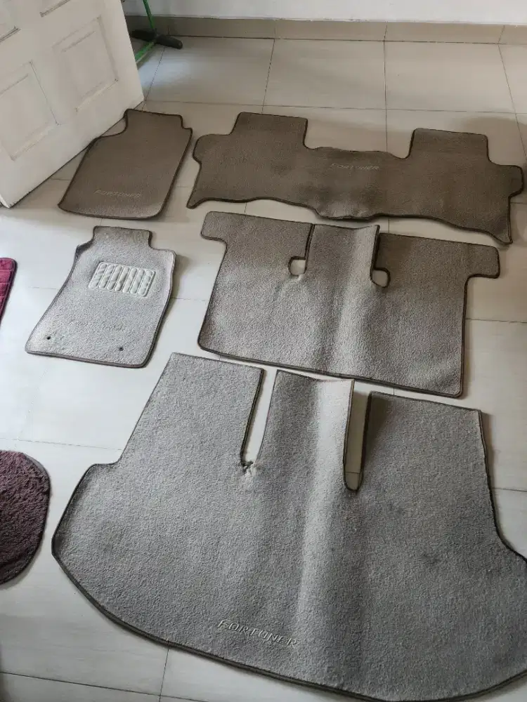 Karpet dasar karpet lantai original toyota fortuner