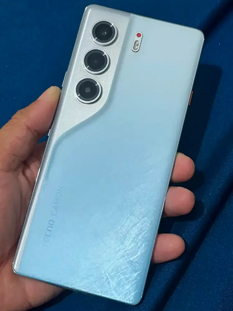 TECNO CAMON 40 PRO 5G FULLSET bisa TT