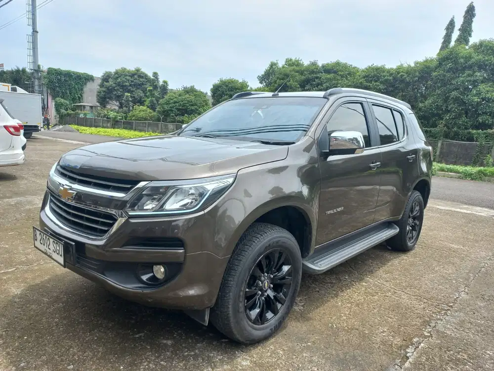 [MURAH] Trailblazer 2.5 LTZ AT 2017, Coklat