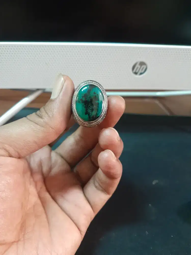 D jual batu bacan