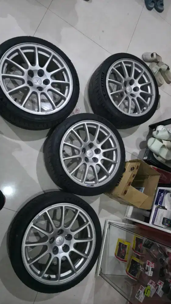 Velg Mitsubishi Evo X